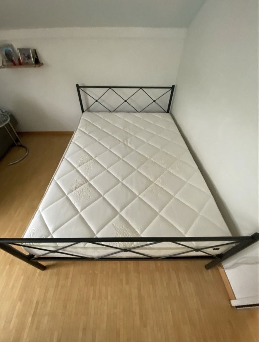 Letti: Interio Bett mit Riposa Goldspring Matratze – Nuovo (secondo la descrizione) da Sevelen venduto da Stopglobal.