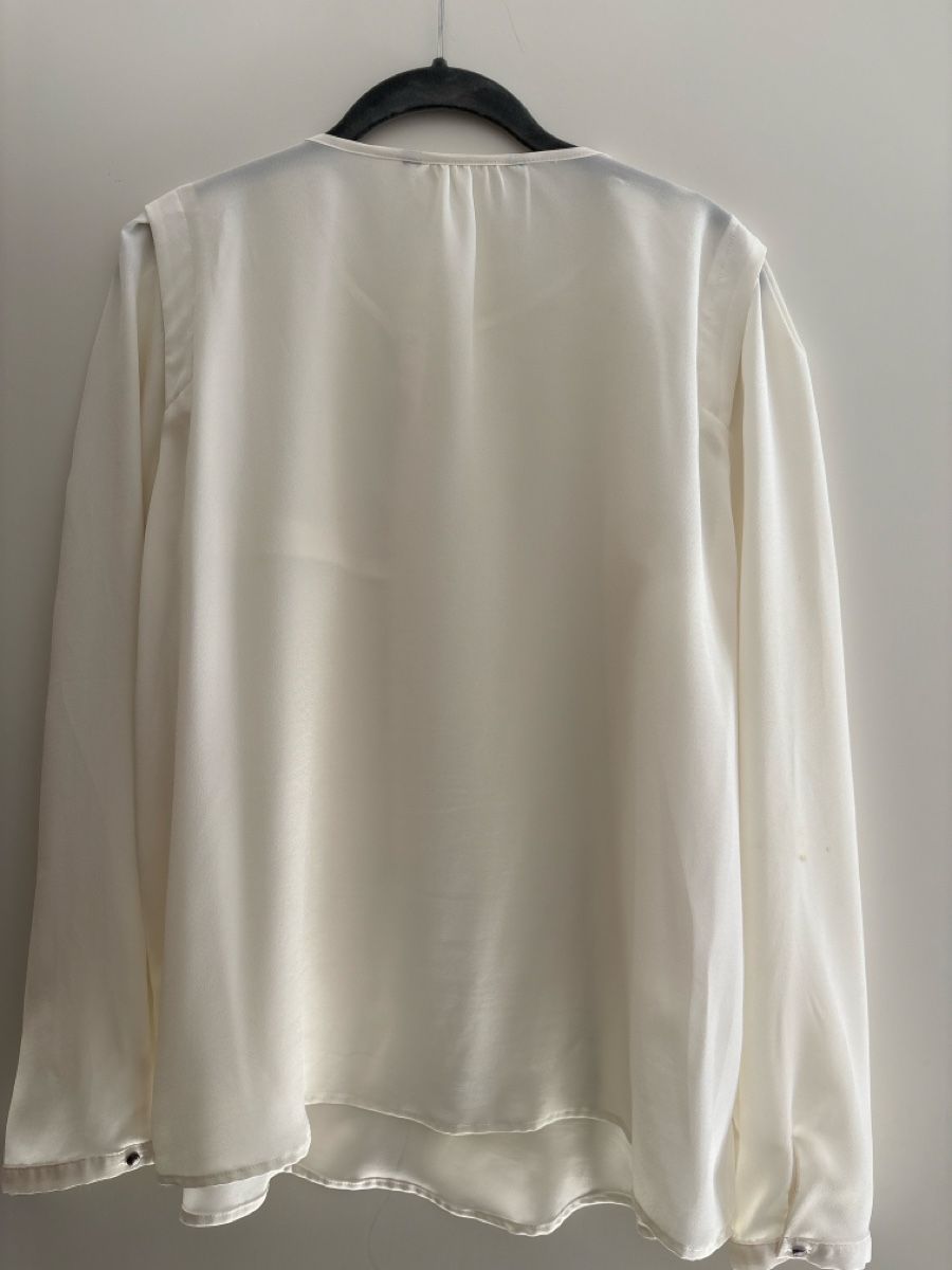 Blusen: Seide Bluse 38-40 – Gebraucht aus Azmoos von alix001 2