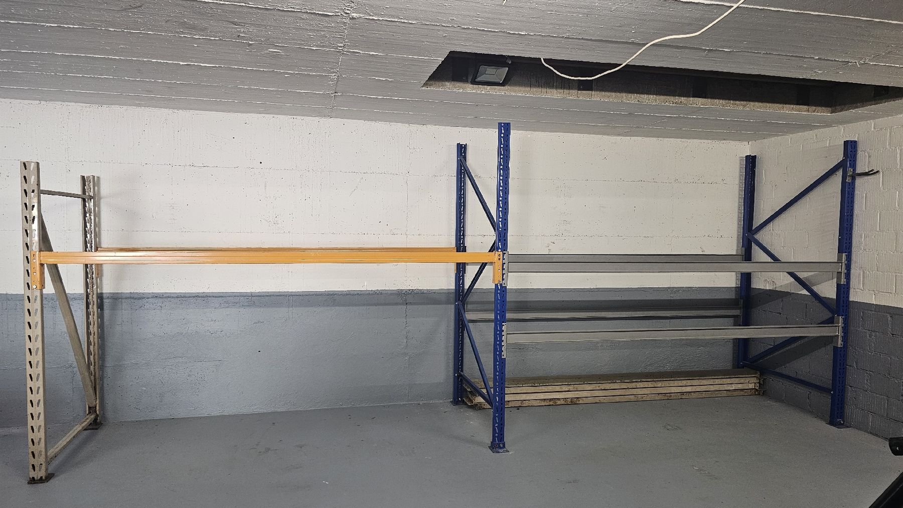Scaffali: Schwerlastregal / Palettenregal – Usato da Derendingen venduto da cng_6j2n 2