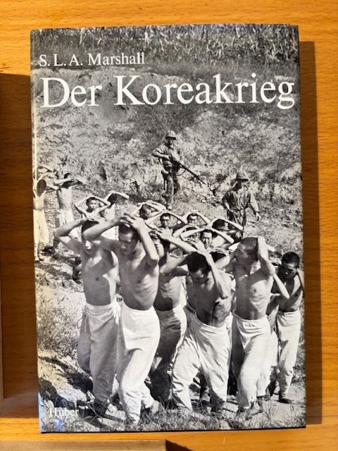 Livres: 3 Bücher Koreakrieg – D'occasion à Seon par retep012 2