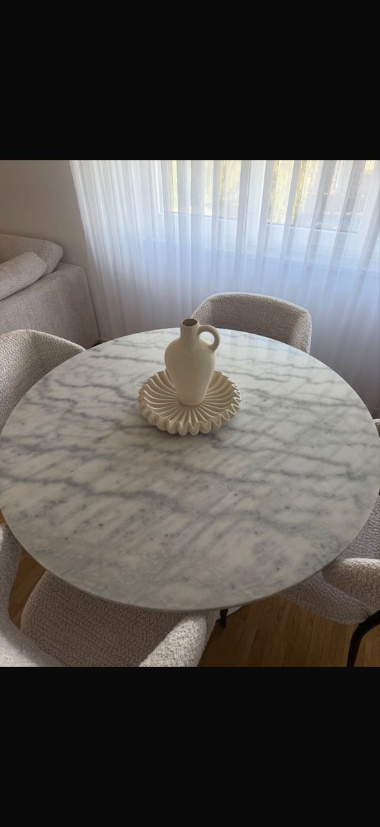 Tables: Marmor Esstisch – D'occasion à Dänikon ZH par lir_8hnc 1