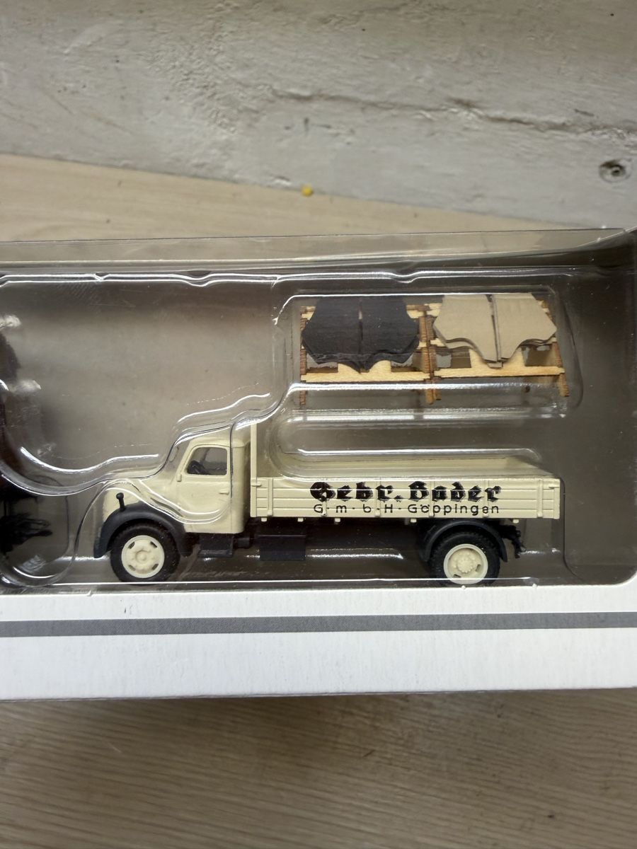 Märklin Modelleisenbahnen: Marklin Güterwagen HO 48111 neu  – Neu und originalverpackt aus Herzogenbuchsee von ioa_zcm6 3