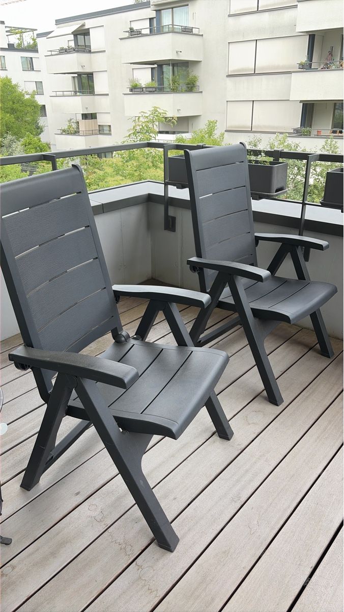 Sedie: 2 Grey Garden Chairs  – Usato da Zürich venduto da dan_6psg