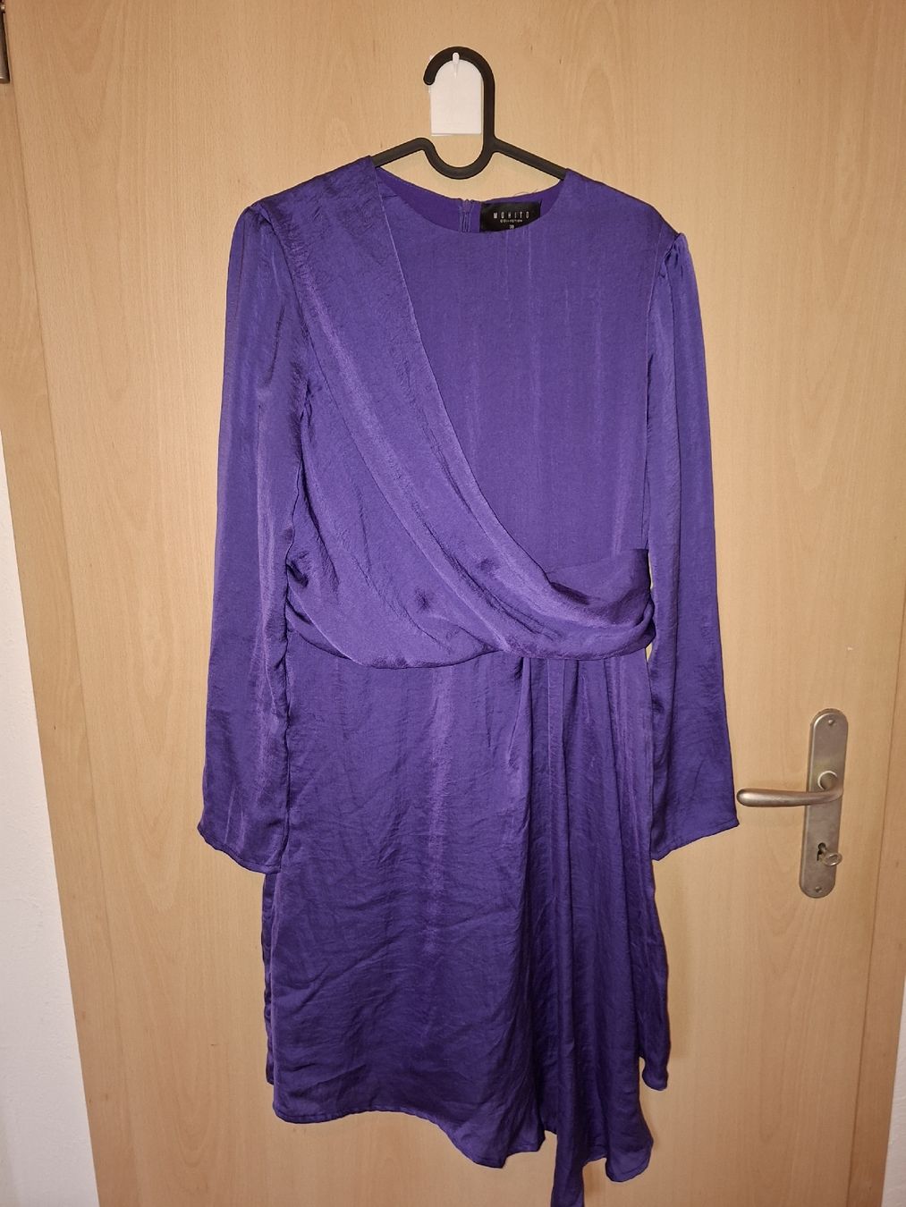 Vestiti: robe marque mohito taille 38 – Nuovo (secondo la descrizione) da Charrat venduto da emko89