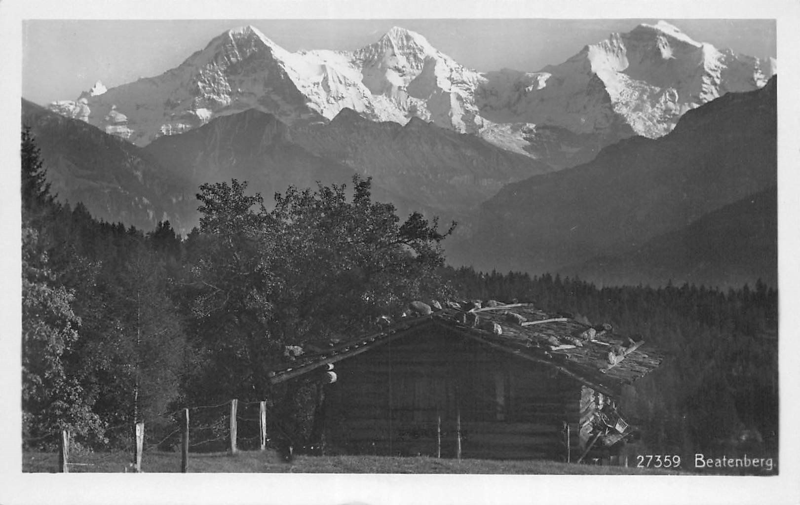 Ansichtskarten: 2x Beatenberg, Kirche und Pfarrhaus – Gebraucht aus Ottikon b.Kemptth. von Neptun1974 2