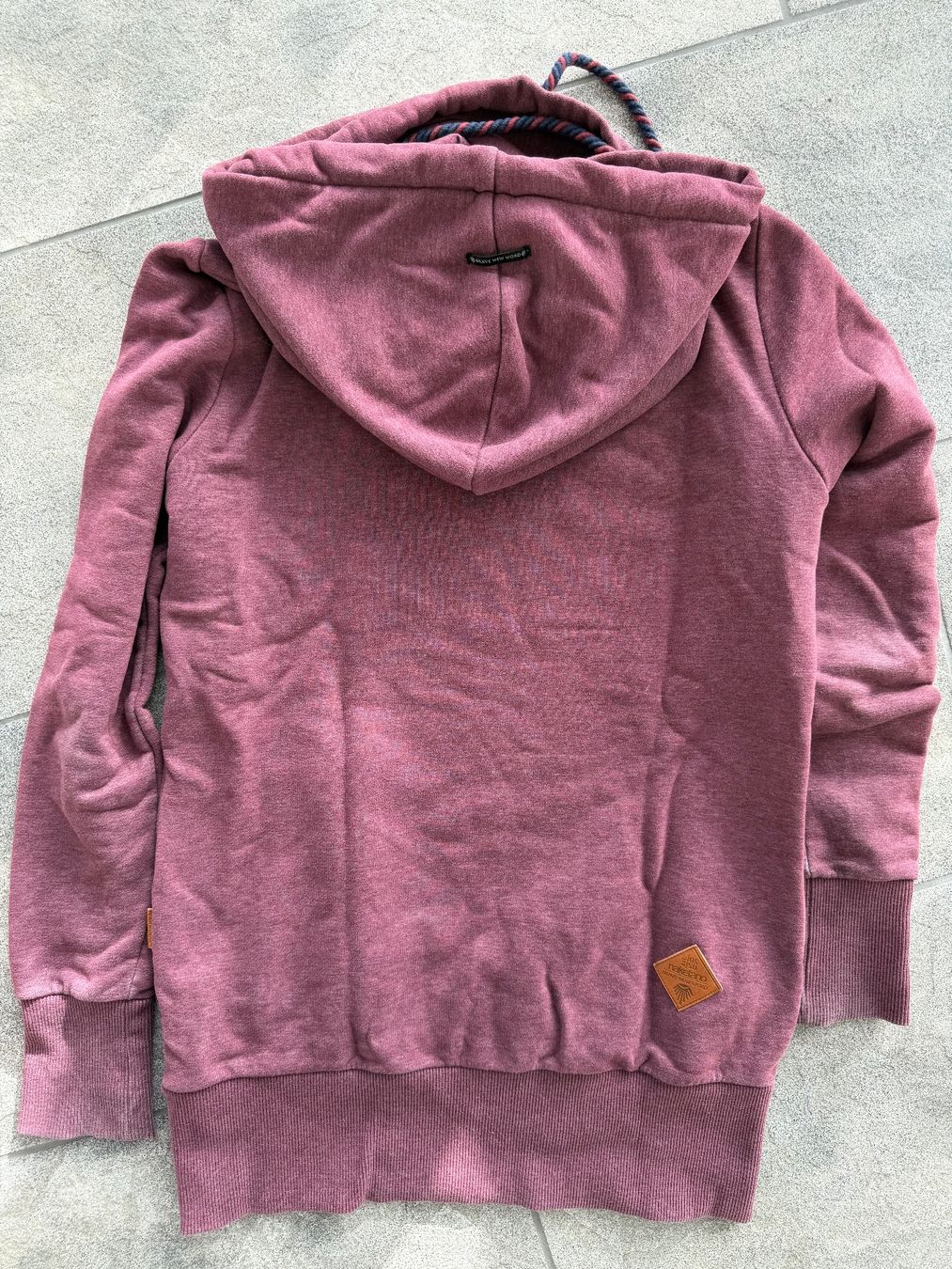 Naketano Pullover & Sweatshirts: Naketano Pullover mit Kragen Grösse M – Gebraucht aus Menznau von sasna 3