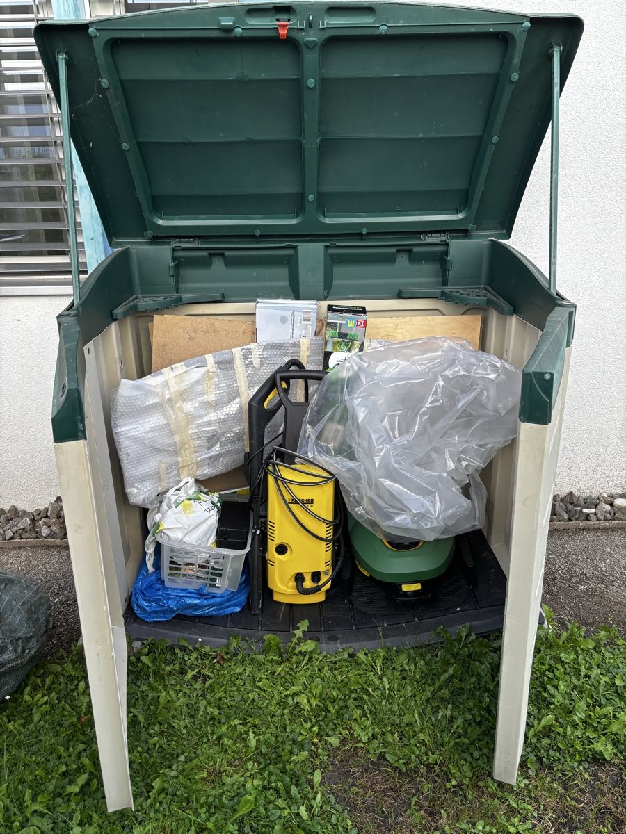 Box contenitori: Gartenbox Kunststoff – Usato da Rotkreuz venduto da Levo_9 2