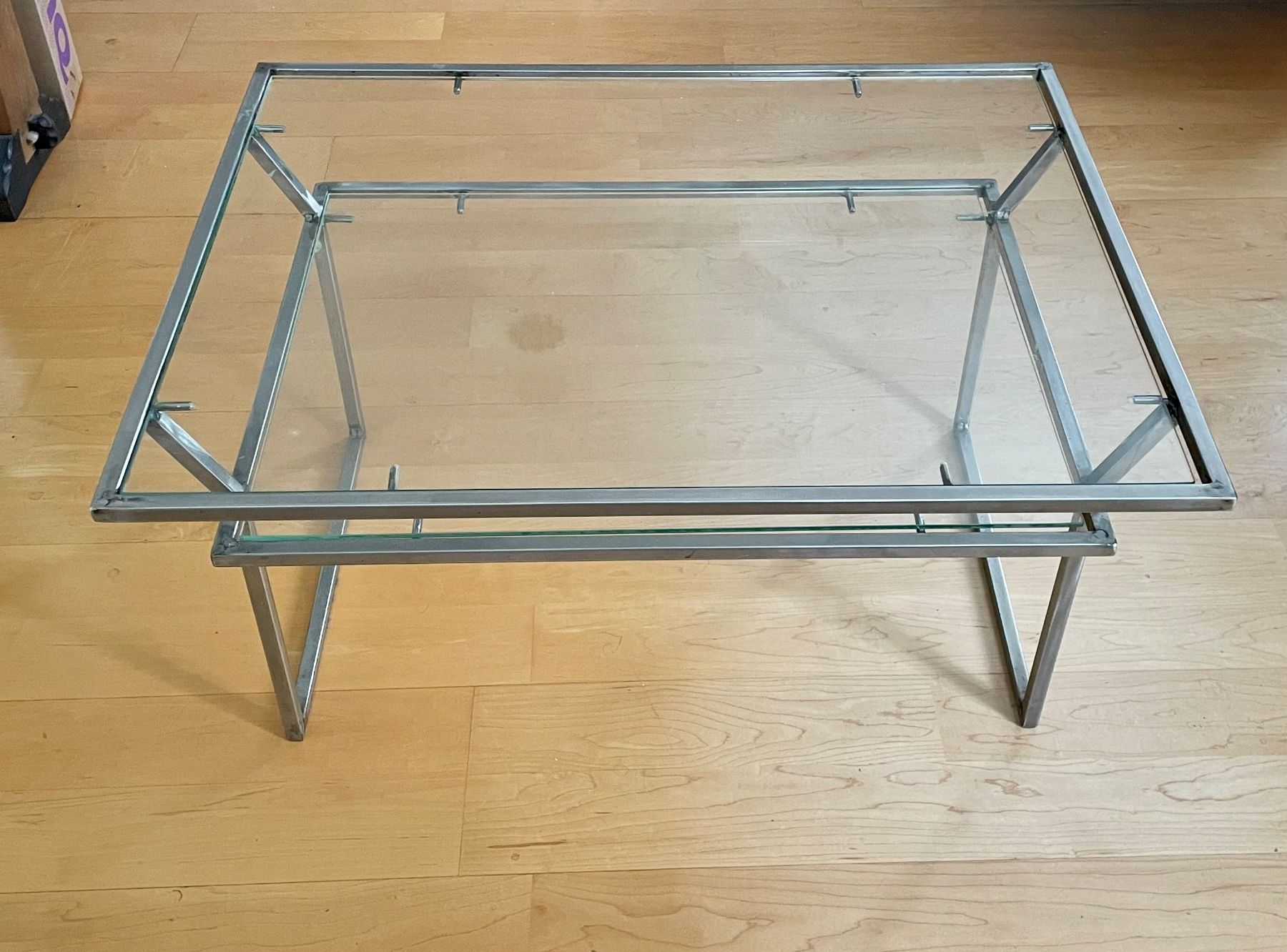 Tische: Designertisch Unikat Design Kunst Edelstahl Glas – Gebraucht aus Altdorf UR von zar_fcd6 1
