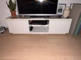 TV Bank IKEA Weiss Hochglanz BYAS