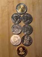Lot de 10 pieces monnaies et medailles commemoratives