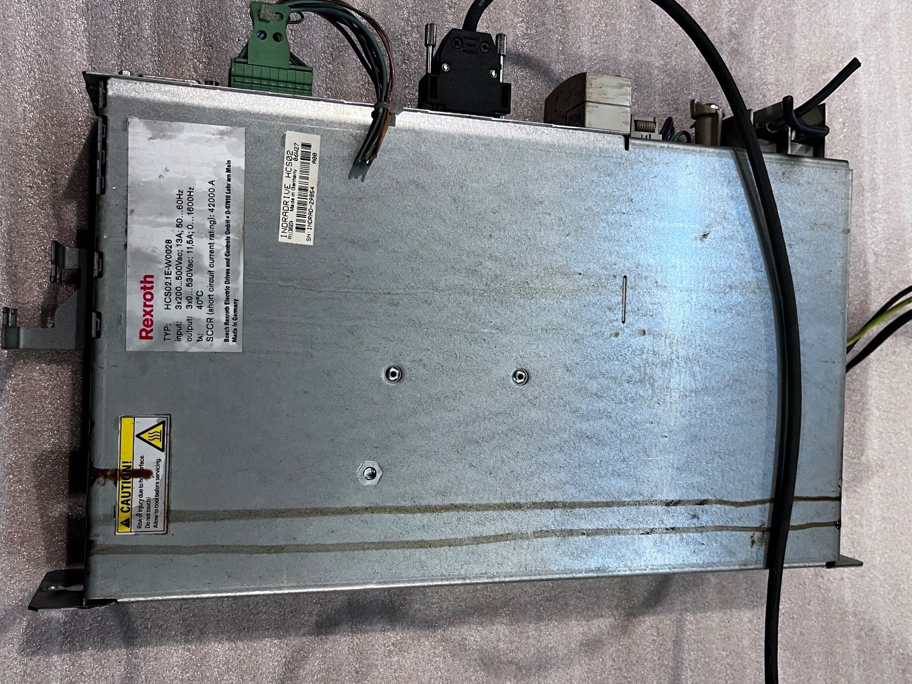 Bosch Componenti elettronici: Bosch Rexroth IndraDrive HCS02 Umrichter – Usato da Horn venduto da JoeyJacomet