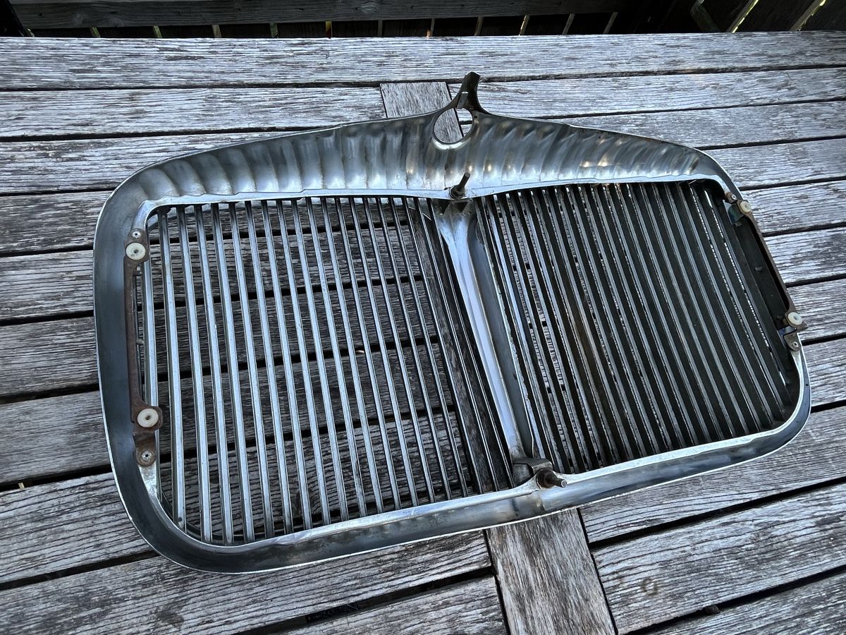 Daimler Alle Autoersatzteile: Daimler Oldtimer Kühlergrill – Gebraucht aus Wiesenberg von swissantik 7
