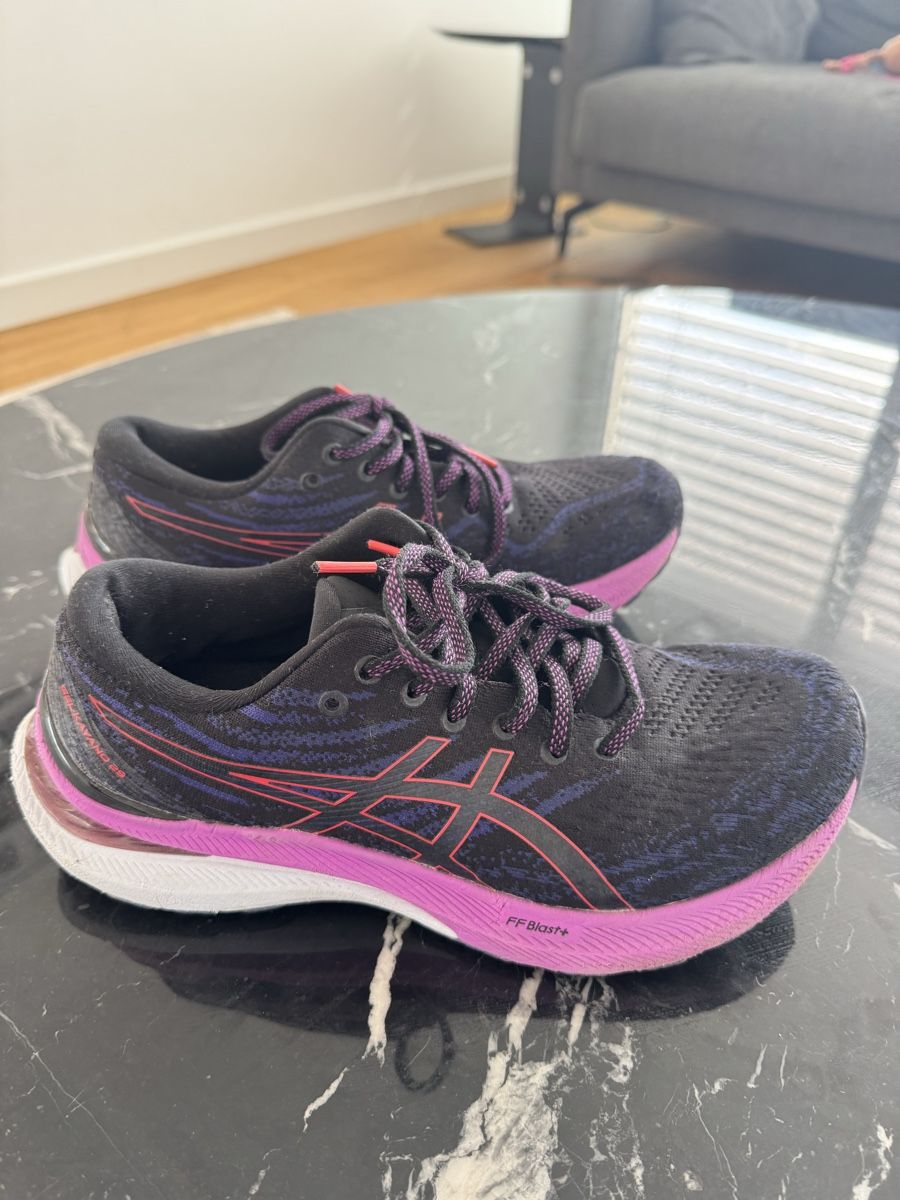 Damenschuhe: ASICS shoes – Gebraucht aus Rüschlikon von ele_l2bx