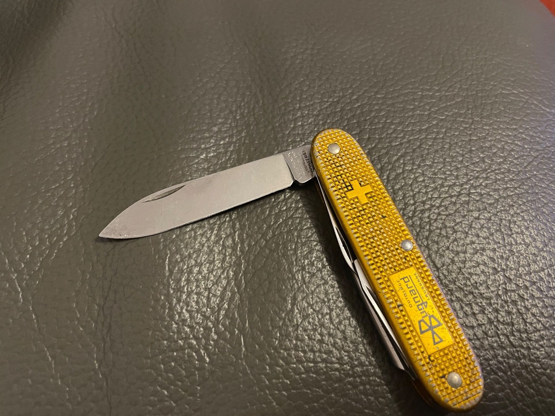 Victorinox Couteaux de poche: Victorinox Sackmesser – D'occasion à Zürich par beli_30 2