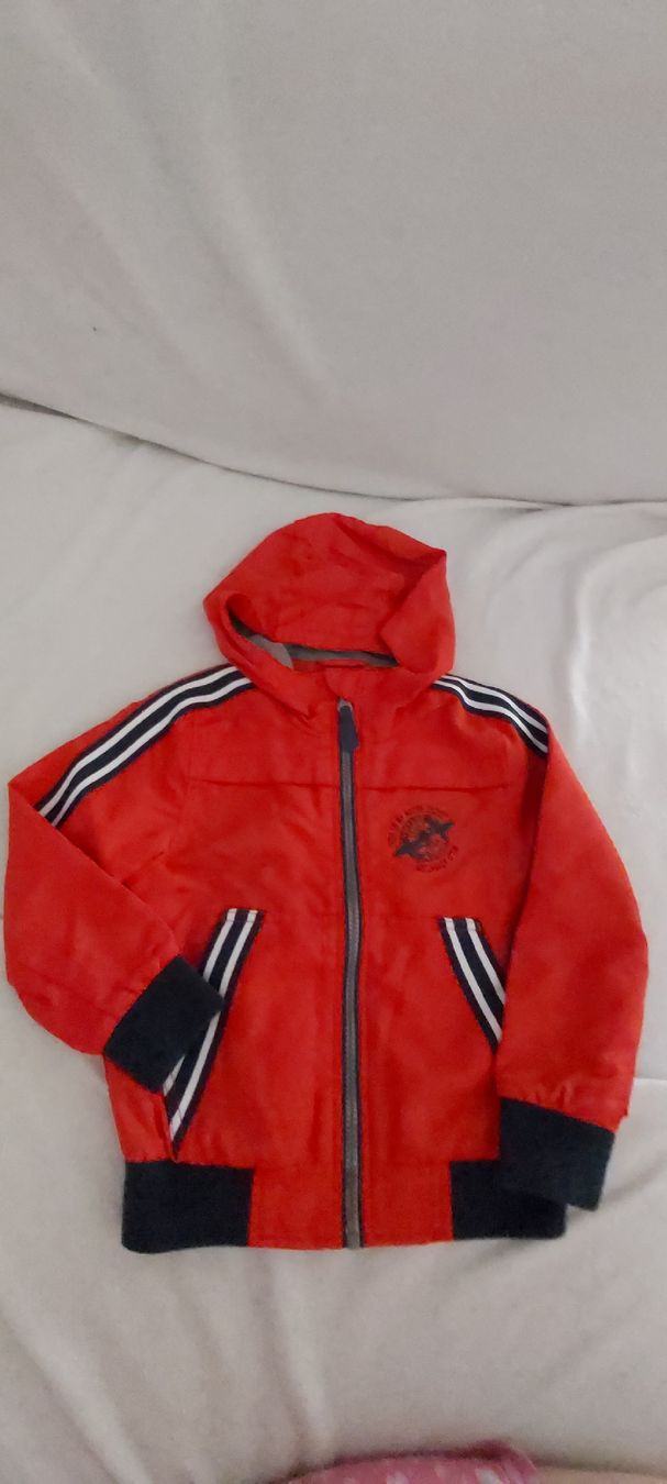 Giacche & Cappotti: Tolle Jacke aus 1. Hand, Grösse 98 – Usato da Zeiningen venduto da Efifi