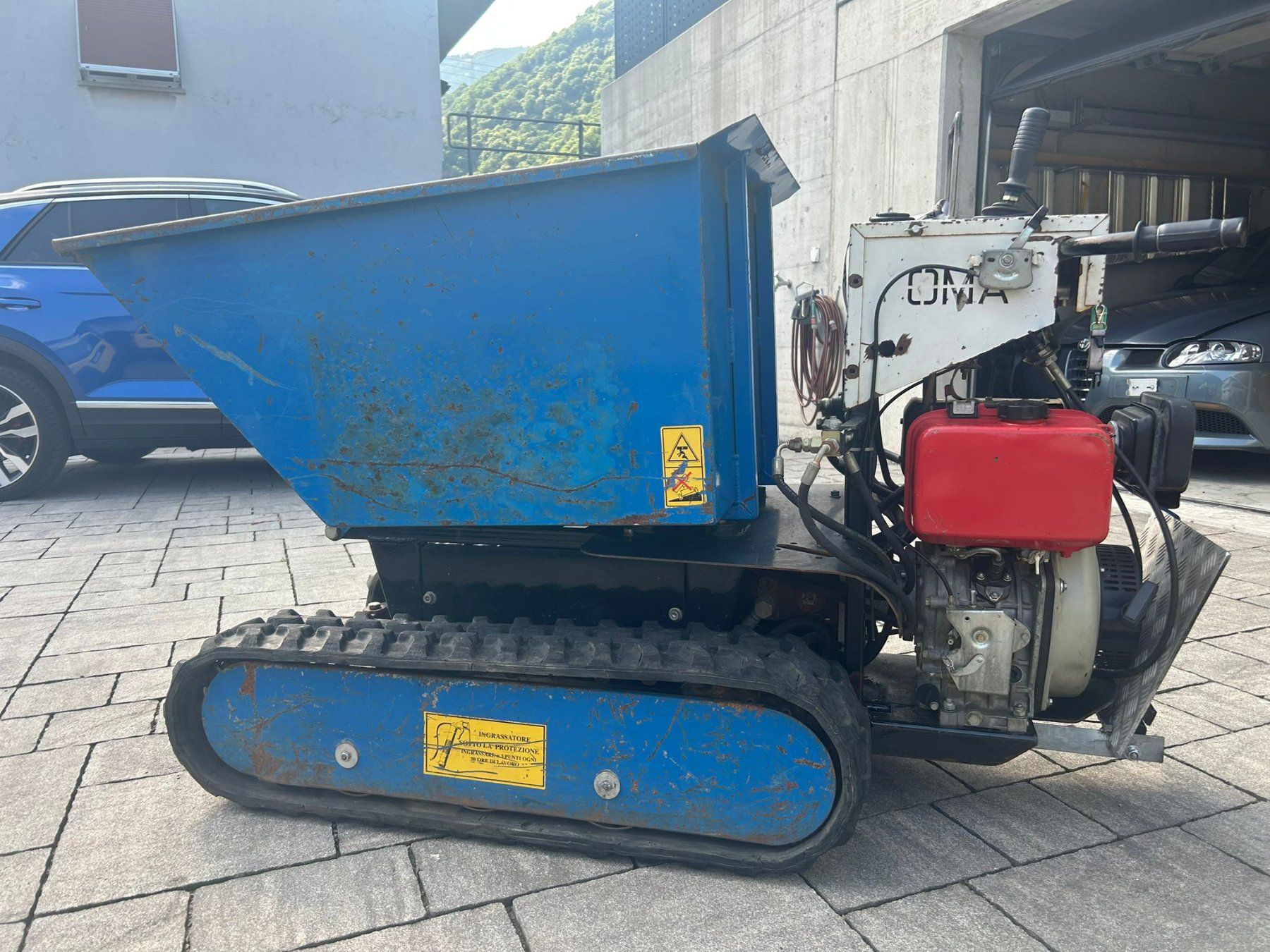 Chargeur de ferme: Raupendumper OMA MTR 600 – D'occasion à Cama par DLCE90