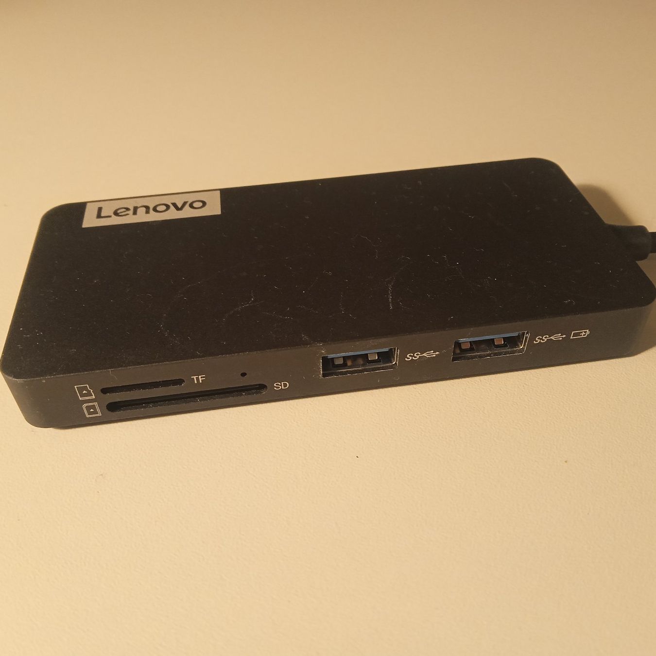 Lenovo Hubs & Switches: Docking Station - Lenovo, 7in1 Hub, schwarz – Gebraucht aus Thalwil von emma11 1