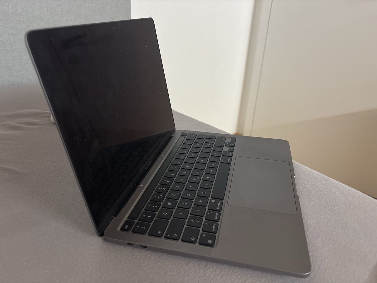 Apple Notebook: MacBook Pro M1 2020 – Usato da Disentis/Mustér venduto da mca_x5p8 1