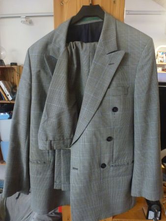 Herrenanzug, Zweireiher, Jacket und Hose Grösse 46