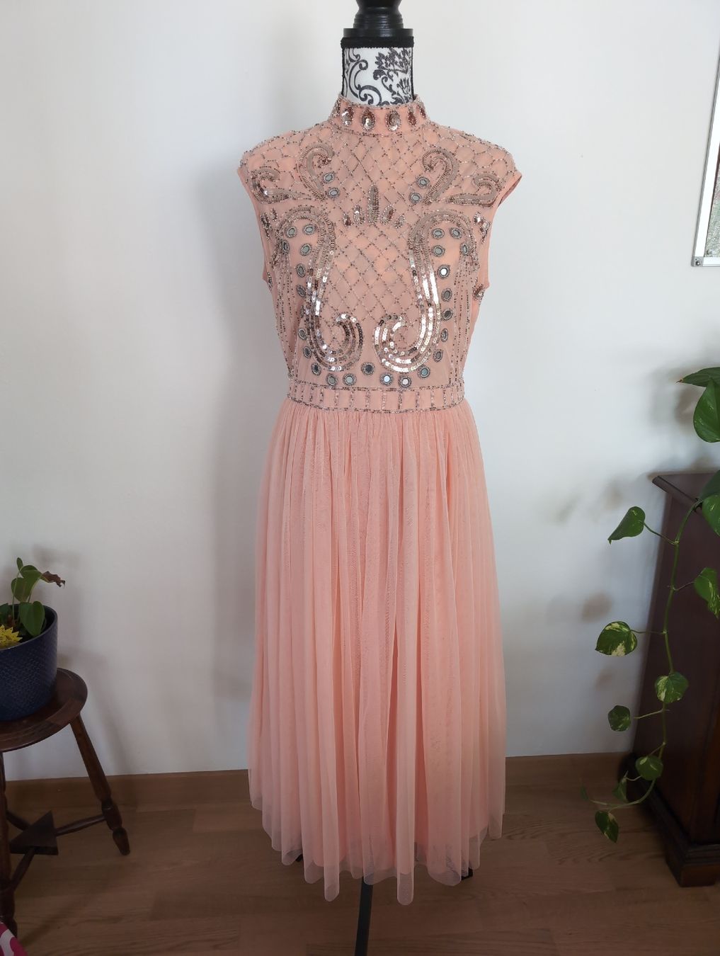 Asos Robes: Kleid für hochzeit oder party – Neuf (Voir description) à Zürich par emilyduchamp