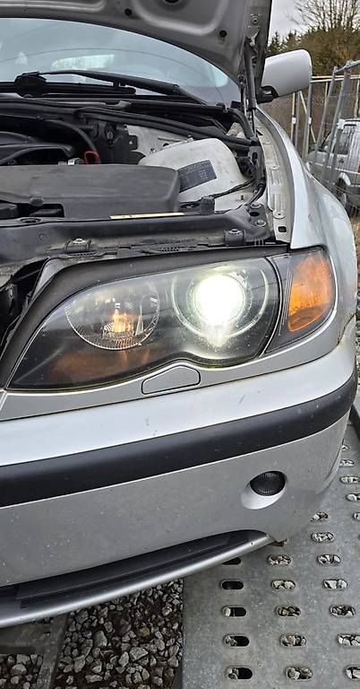 Phares: BMW E46 SCHEINWERFER KOMPLETT – D'occasion à Kaltenbach par Timi_69 1