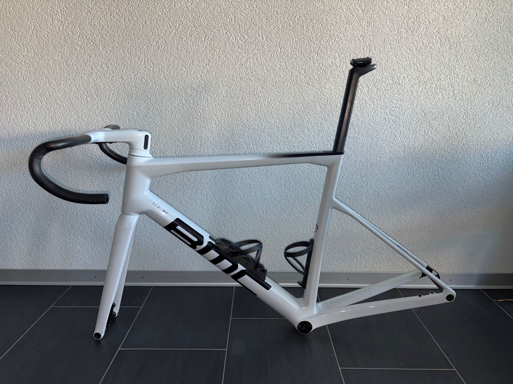 BMC Velos: Frameset BMC Teammachine SLR01 2024 size 56 – Gebraucht aus Vuisternens-Ogoz von Marc21F