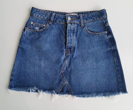 **COOLER JEANS-ROCK VON BERSHKA**GR.40**NEUWERTIG