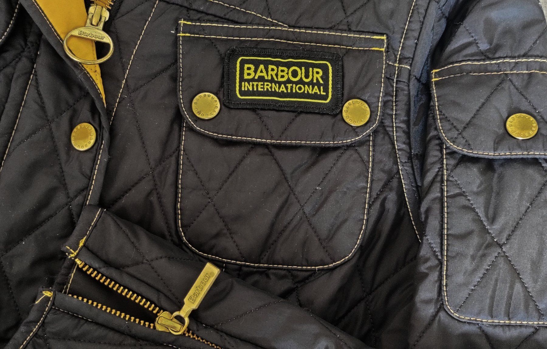Barbour Jacken: BARBOUR Internation Quilt Jacket Jacke Parka gesteppt Gr.36 – Gebraucht aus Winterthur von Lotusherz 4