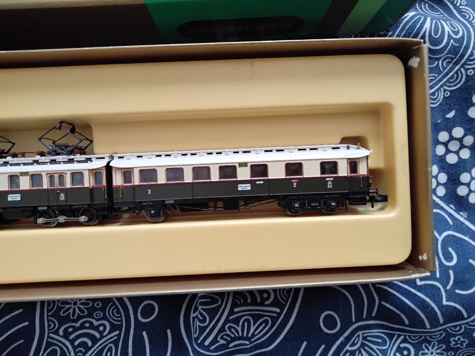 Trix Modellini di ferrovie: ET 87 vom Minitrix. Analog DC. Neuwertig. – Nuovo e nell'imballaggio originale da Romanshorn venduto da jar_rxt9 3