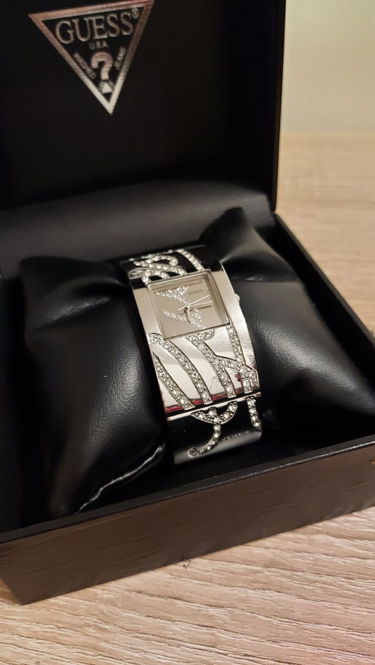 Guess Orologi: Guess Uhr – Usato da Anglikon venduto da Yari05 1