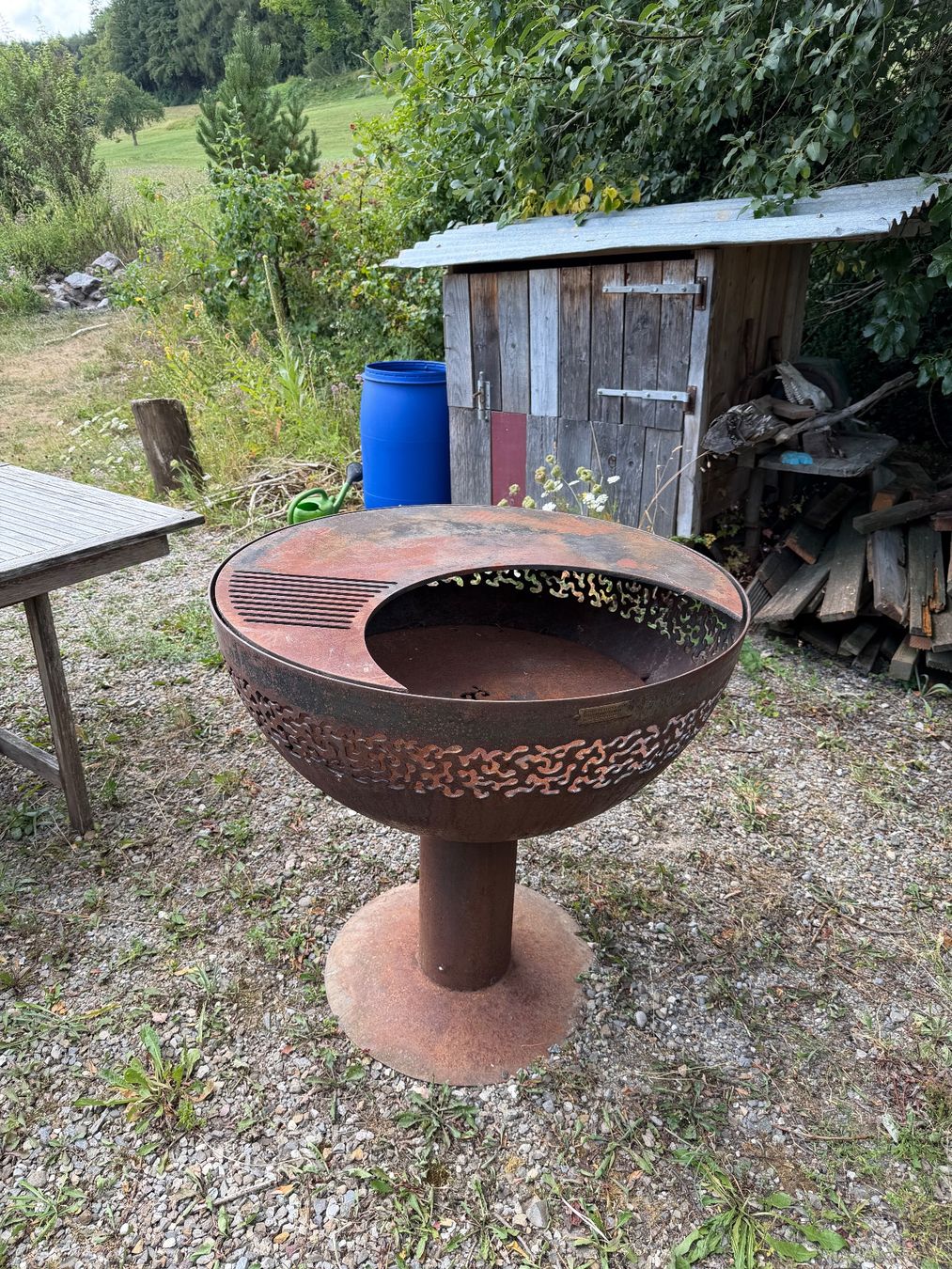 Cheminée d'extérieur: Mezza Luna Feuerschale / Grill – D'occasion à Flaach par ste_bn7v 1
