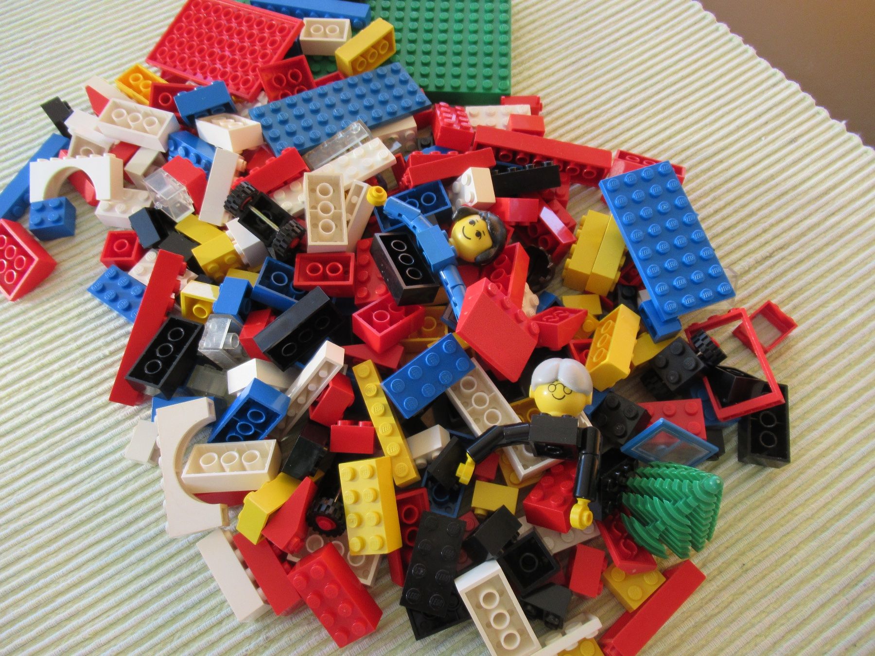Lego Kit di costruzioni: Lego Basic Set Nr. 55, 217, 322 und 1882 – Usato da Obergösgen venduto da cairn 1
