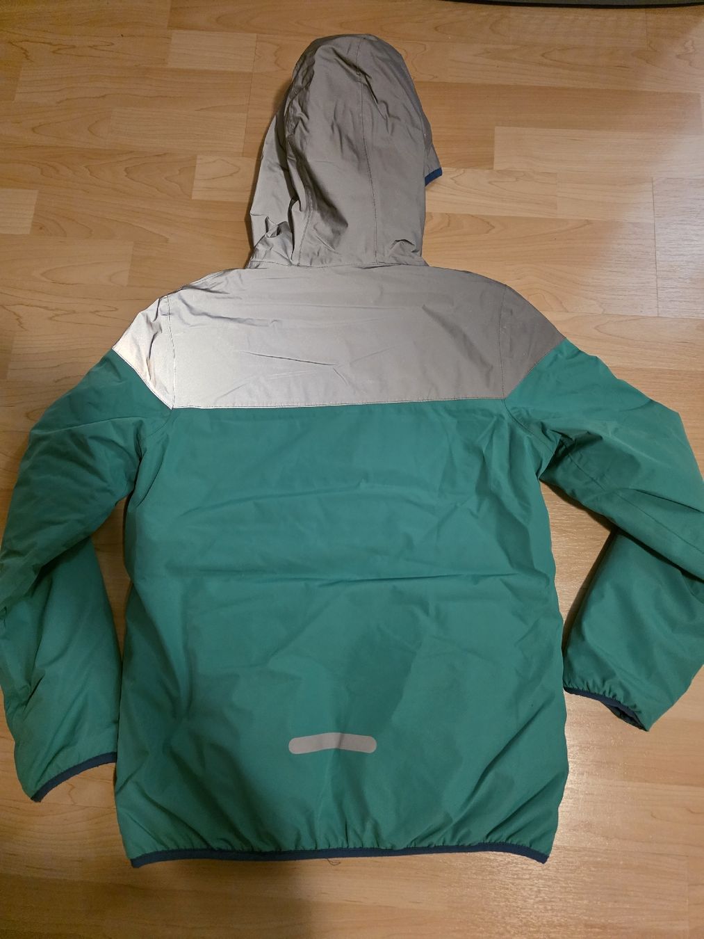Giacche & Cappotti: Reflektierende Wendejacke Grösse 164 – Usato da Oberbüren venduto da Skadi_83 2