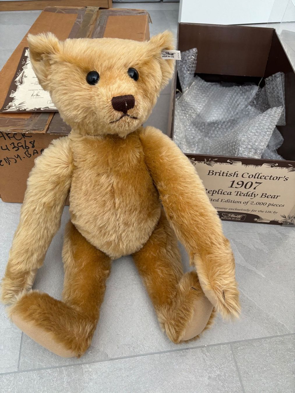 Steiff Giocattoli: Steiff Limitierte Auflage: 1907 Replik Teddybär - 60cm – Usato da Hildisrieden venduto da loz_q7dz