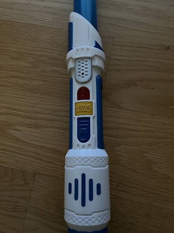 Star Wars Giocattoli: Star Wars Lichtschwert mit Töne – Usato da Zürich venduto da MariaSusanne 3