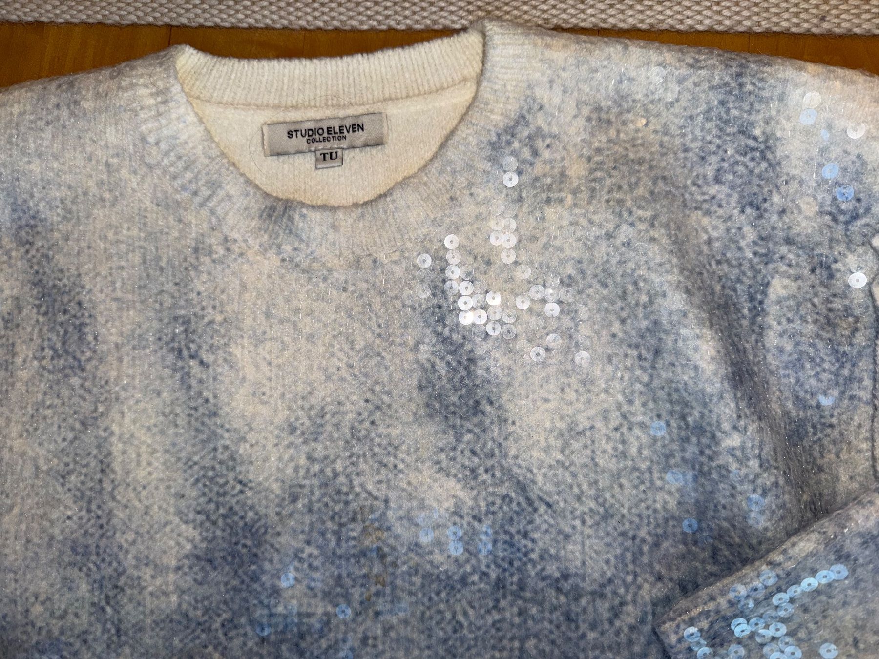 Maglioni & Felpe: Pullover STUDIO ELEVEN TU Jeansblau Pailletten neu – Nuovo (secondo la descrizione) da Dornach venduto da samuti 1