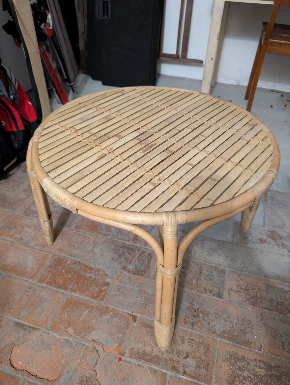 Ikea Tables: Neuer Rattantisch – Neuf avec emballage d'origine à Basel par arnee1111 1