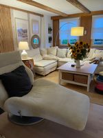 Designer Liegesessel mit Drehfuss cremefarben guter Zustand