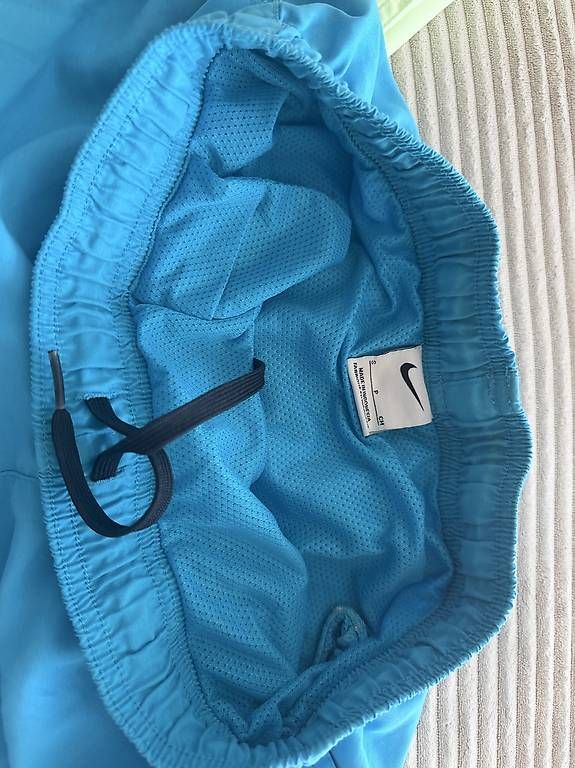 Badehosen: Nike Badehose  Grösse S  – Gebraucht aus Wil SG von mar_w7v7 1