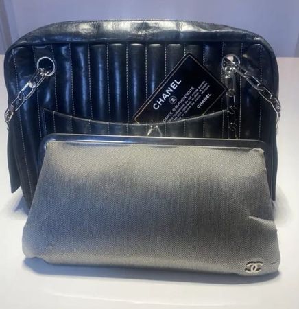 Chanel authentique Vintage noir, avec son dustbag (rare) ✨