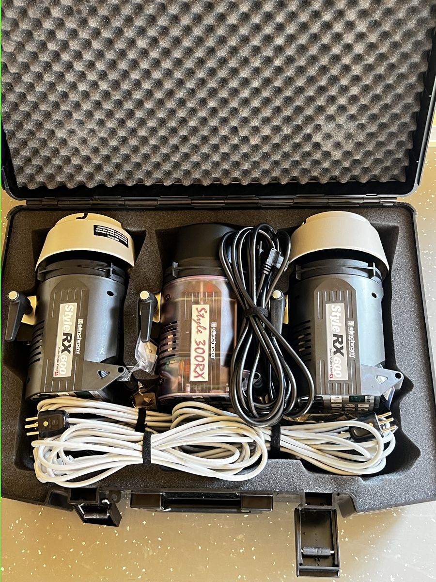 Flash: Elichrom Studioblitz Set: Style RX 600 & 300 RX - Top Zustan – Usato da Winterthur venduto da gue_yf9d 1