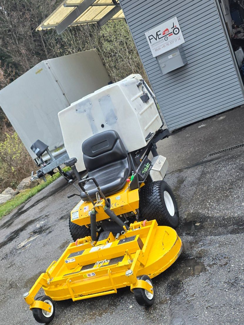 Tagliaerba: Walker Mäher MTCHS, 23 Ps Top Zustand, – Usato da Rain venduto da Fafan069 2