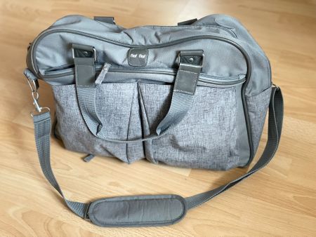 Naf Naf Wickeltasche grau