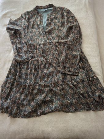 Sommerliches Kleid, Grösse L, Ethno-Muster, leicht, luftig