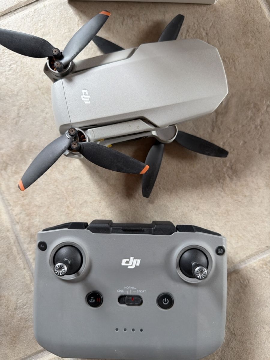 DJI Action Cam: DJI Mini 2 Drohne Ultralight NP 459 – Usato da Steinhausen venduto da kathrin1710 1