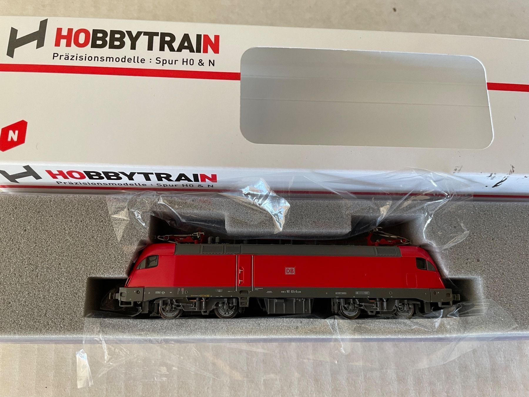 Hobbytrain Modellini di ferrovie: Hobbytrain 2777 Elok BR182 DB – Nuovo e nell'imballaggio originale da Hauterive NE venduto da eriamch