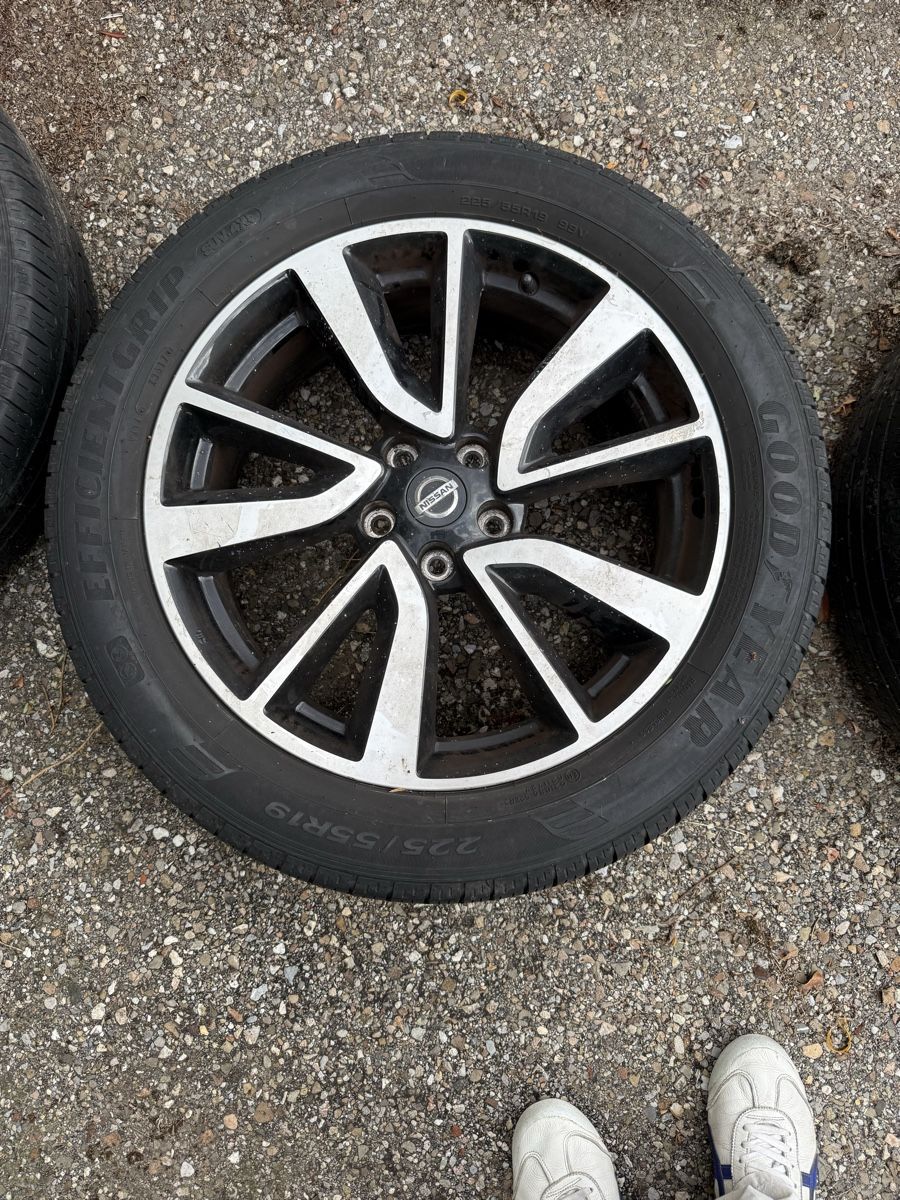 Nissan Tutti pezzi di ricambio auto: Nissan Räder – Usato da Malters venduto da patron82 1