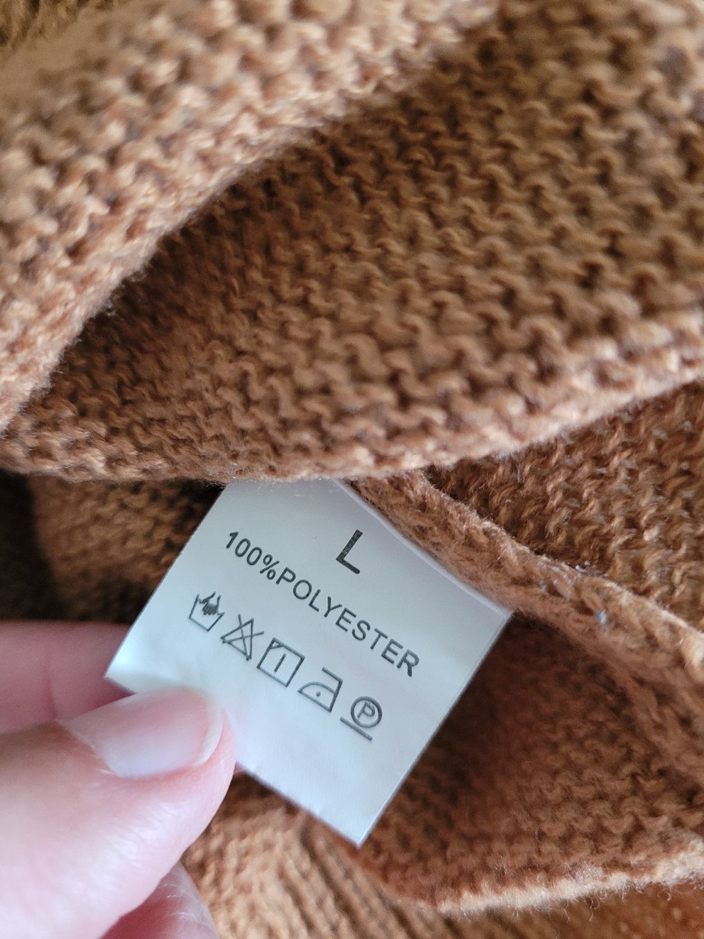 Pulls & Sweat-shirts: Pullover Damen, Mehrfarbig, Grösse L  – D'occasion à Büren NW par nie_k6382 2