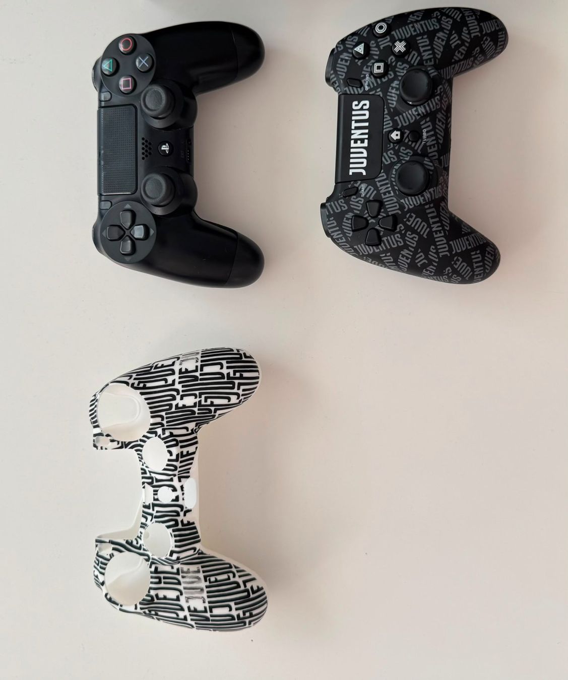 Sony Konsolen: Ps4, 2x Controller, 5x Spiele – Gebraucht aus Köniz von ttl_10 2