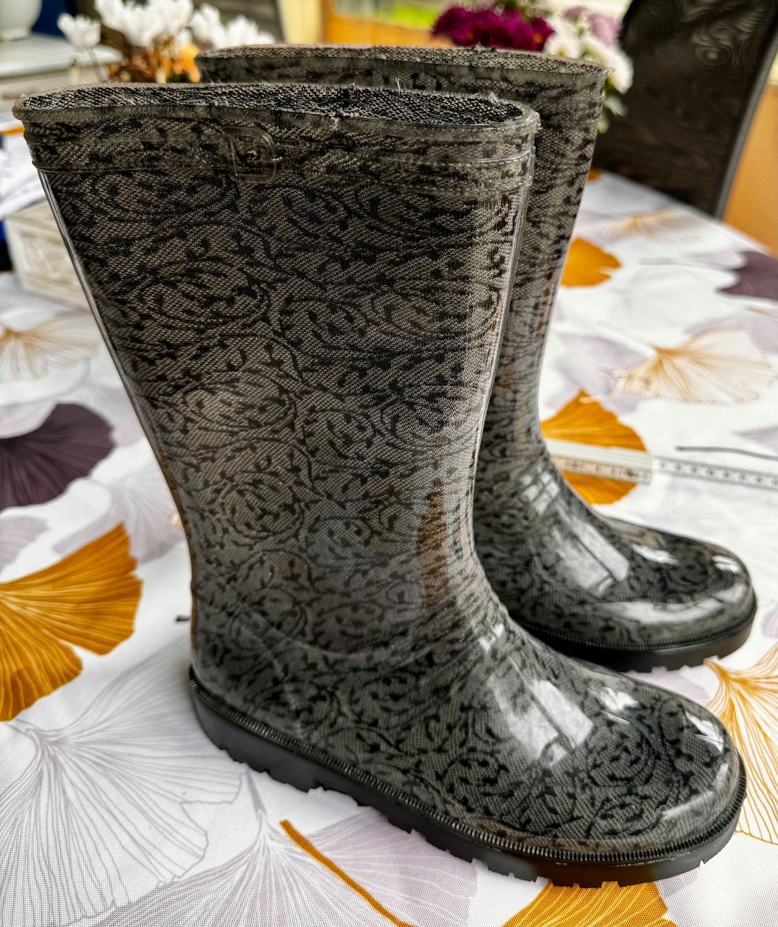 Scarpe da donna: Bottes de pluie originales, taille 36 – Usato da Lausanne venduto da Flomag